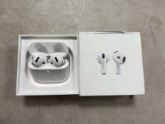 +VAT Apple Airpods 4, boxed with charging case