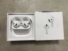+VAT Apple Airpods 4 ANC, boxed with charging case