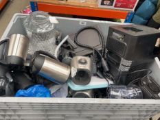 +VAT Large box of loose kitchen appliances - box not included