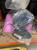+VAT Bag of mixed drinking bottles
