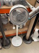 +VAT Woozoo 360 degree pedestal fan
