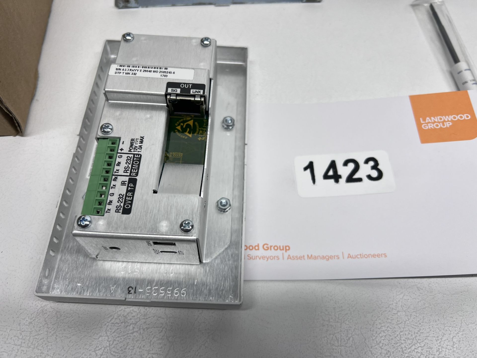 Extron DTP T MK 332 Wall Plate VGA and HDMIIncludes Power Supply, This unit is new and assumed to be - Image 3 of 4