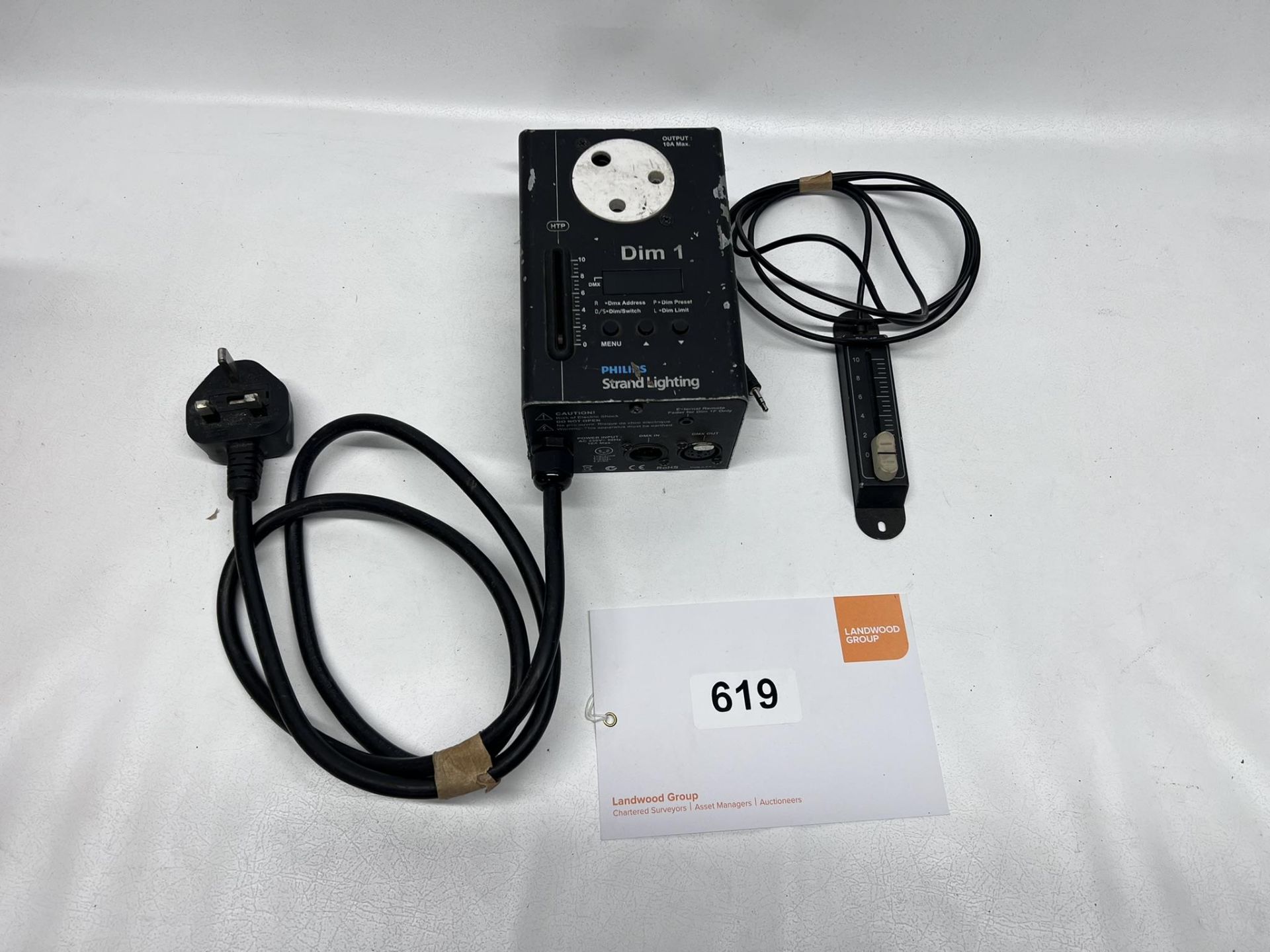 Strand Dim1 single channel dimmer with remoteTested as working 13a input, 15a outputThis lot is from