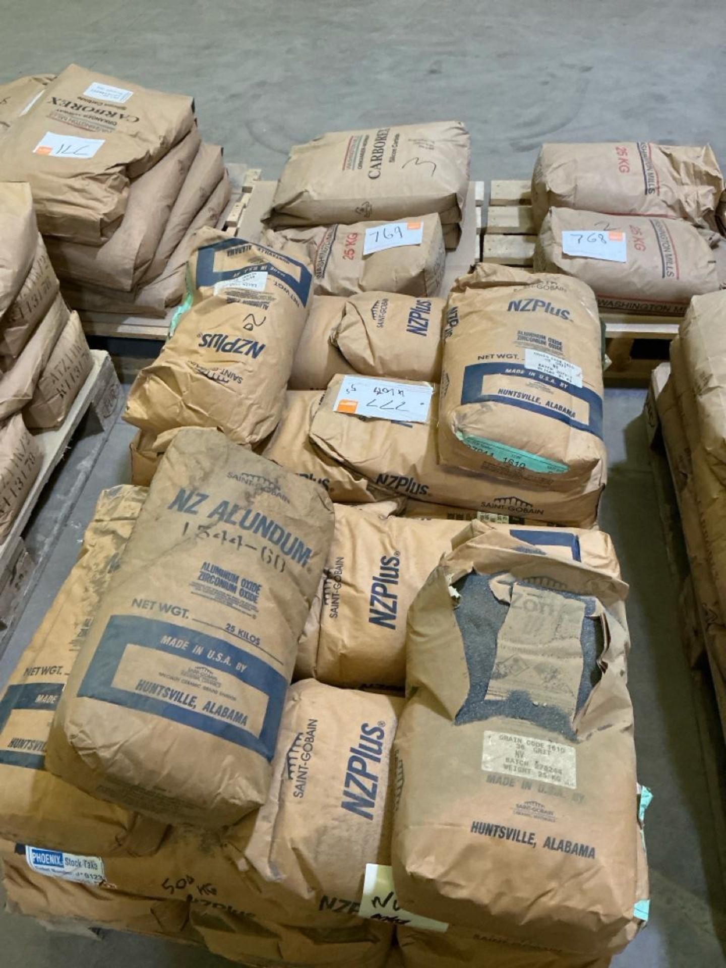 5 x 25kg Sacks Of NZPlus 40% Zirconia 60 Grit