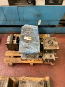 4 Plastic Injection Mould Tools