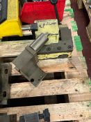 A Centering Device