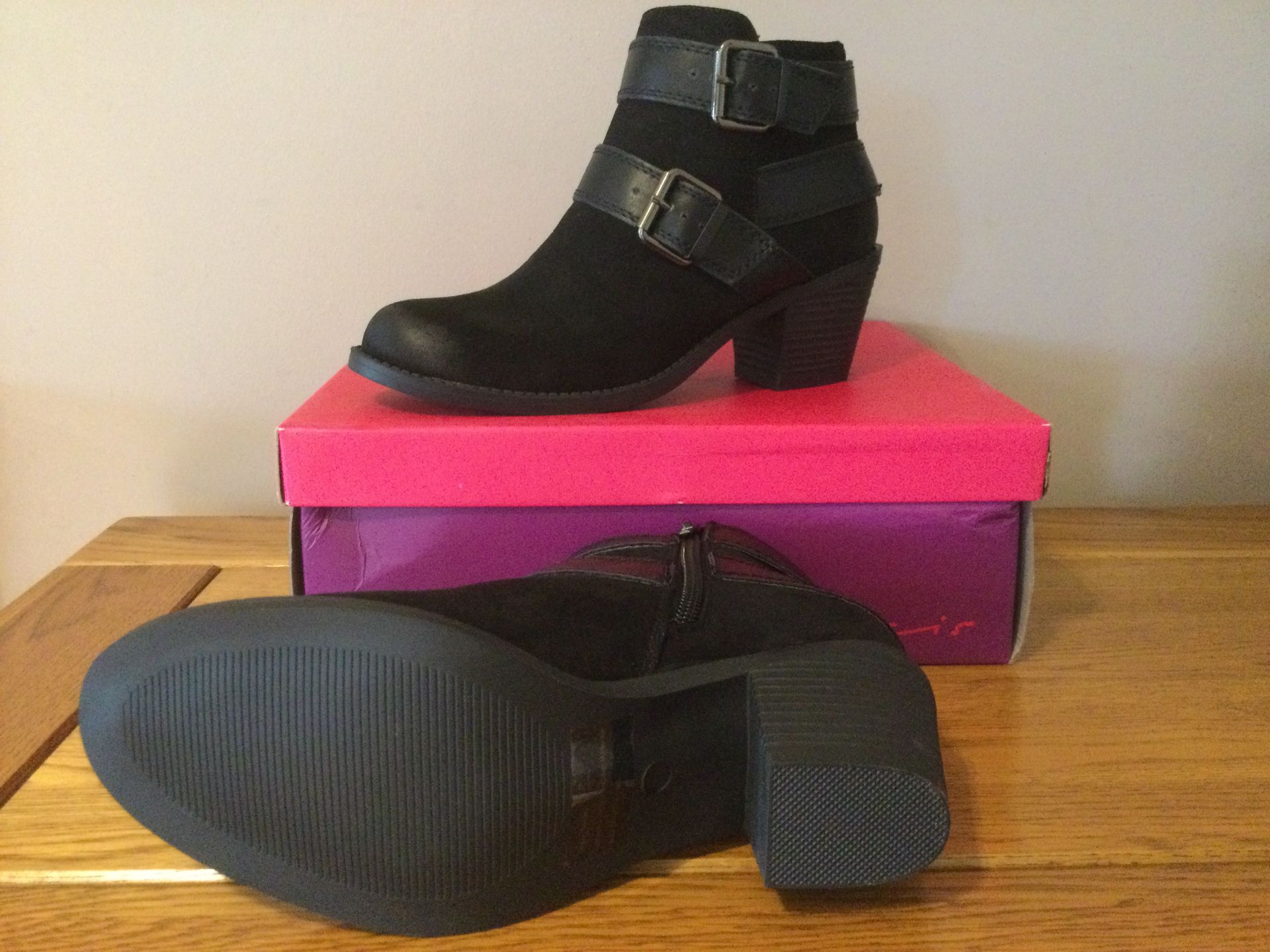 Dolcis “Quincy” Ankle Boots, Size 4, Black - New RRP £49.99 - Image 4 of 5