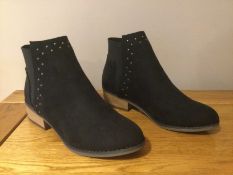 Title: Dolcis ÒWendyÓ Low Heel Ankle Boots, Size 6, Black - New RRP £45.99Description: Dolcis