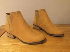 Title: Dolcis ÒWendyÓ Low Heel Ankle Boots, Size 3, Tan - New RRP £45.99Description: DolcisÊ ÒWendyÓ
