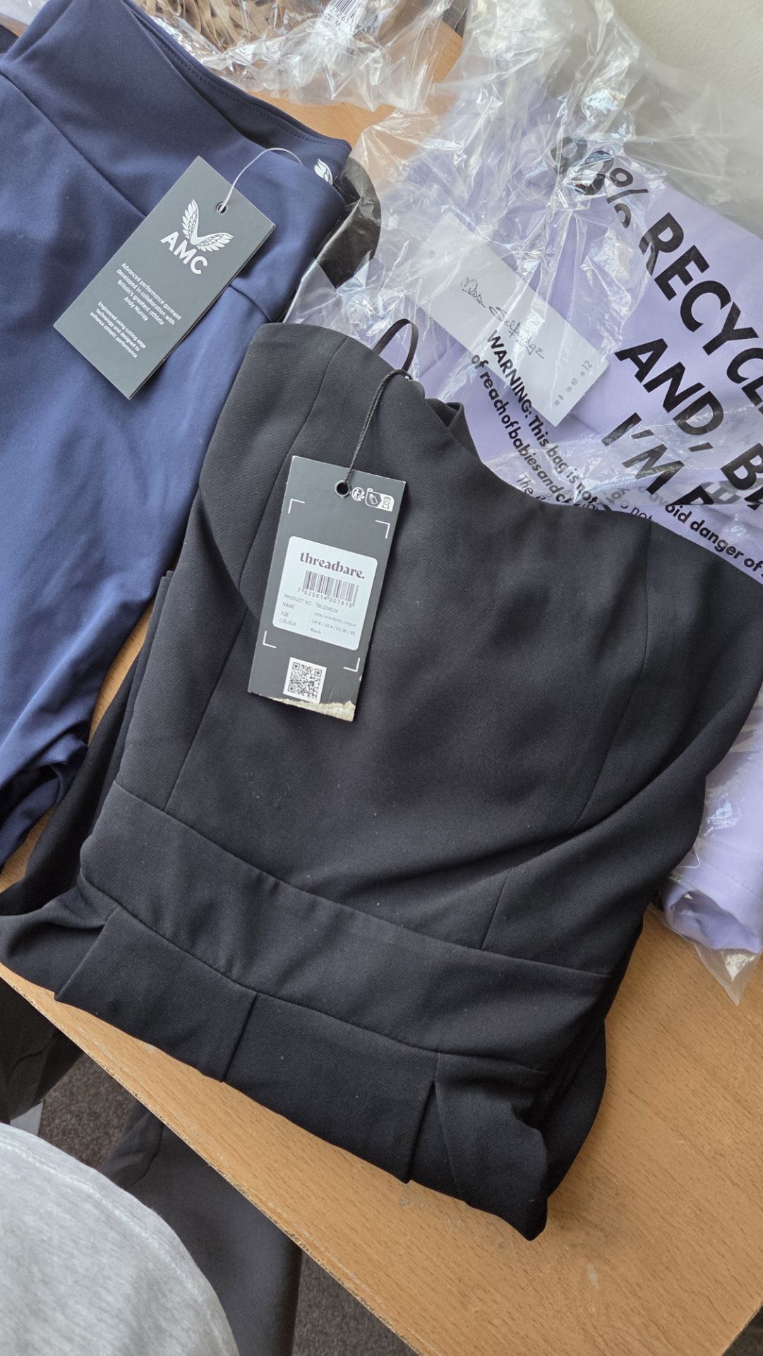 Clothing Bundle To Include Big Brands Castor, Threadbare, Brave Soul, Miss Selfridge RRP £200 - Image 4 of 4