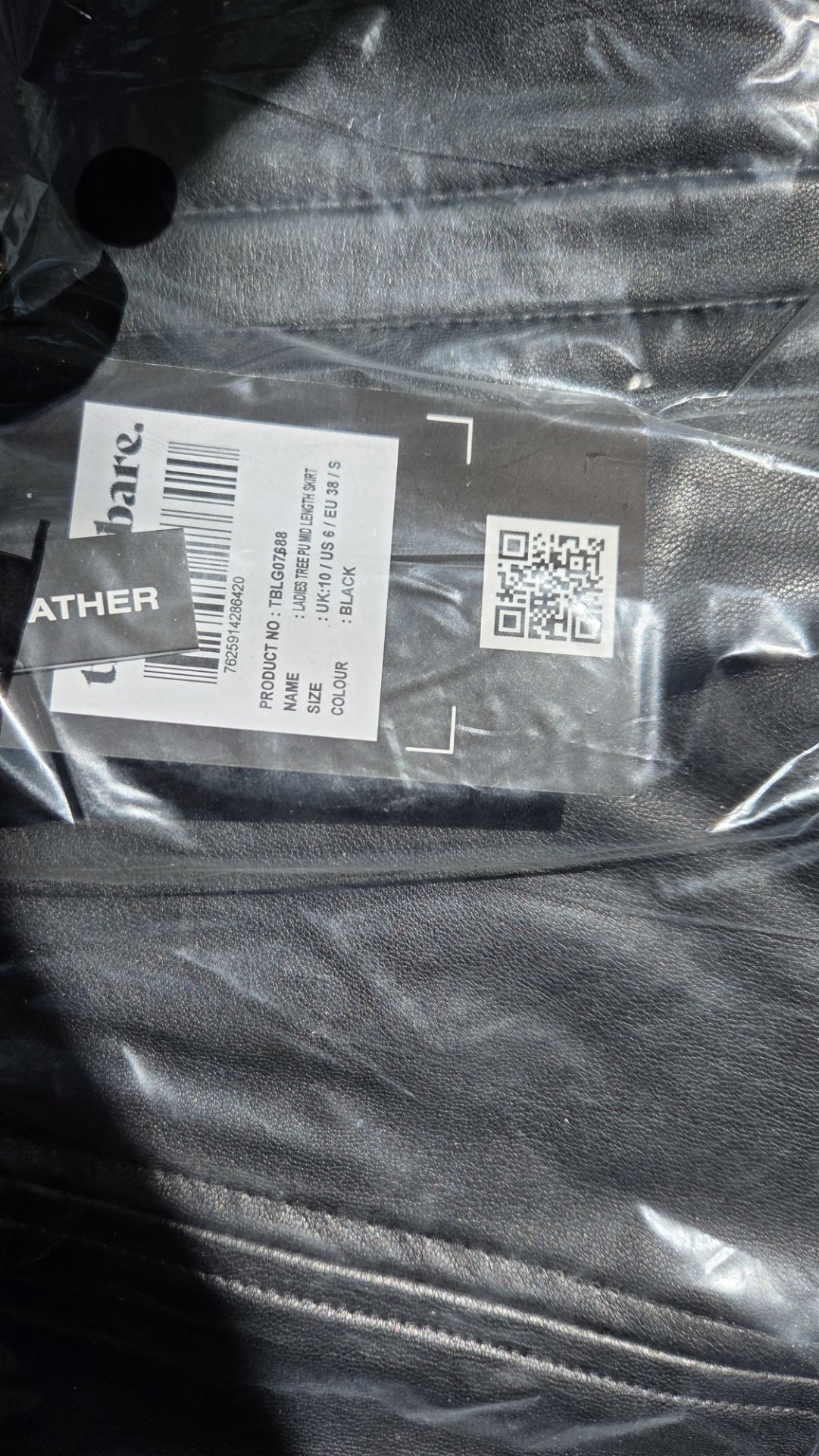 Brand New Women's Branded Clothing Bundle Mix Sizes RRP £250 - Image 4 of 5