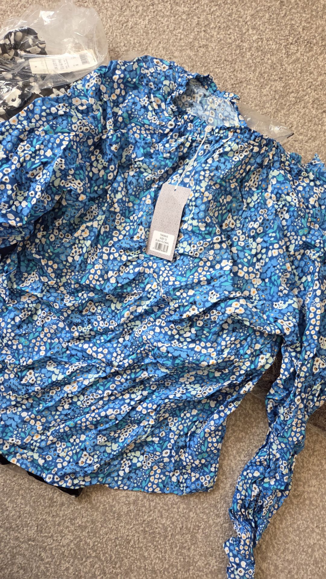 Brand New Women's Branded Clothing Bundle Mix Sizes RRP £250 - Image 5 of 5