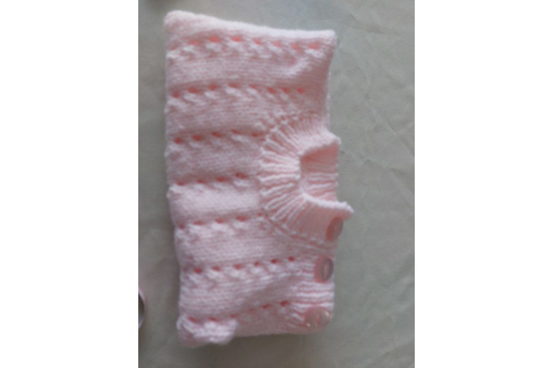 Title: Hand Knitted Baby JumperDescription: Stunning baby jumper in pink. Hand knitted. Â  Fastens - Image 5 of 5