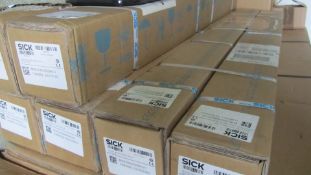 4 Units of SICK Multiple Light Beam Safety Devices deTem4 Core M4C-EA04300A10 New Sealed