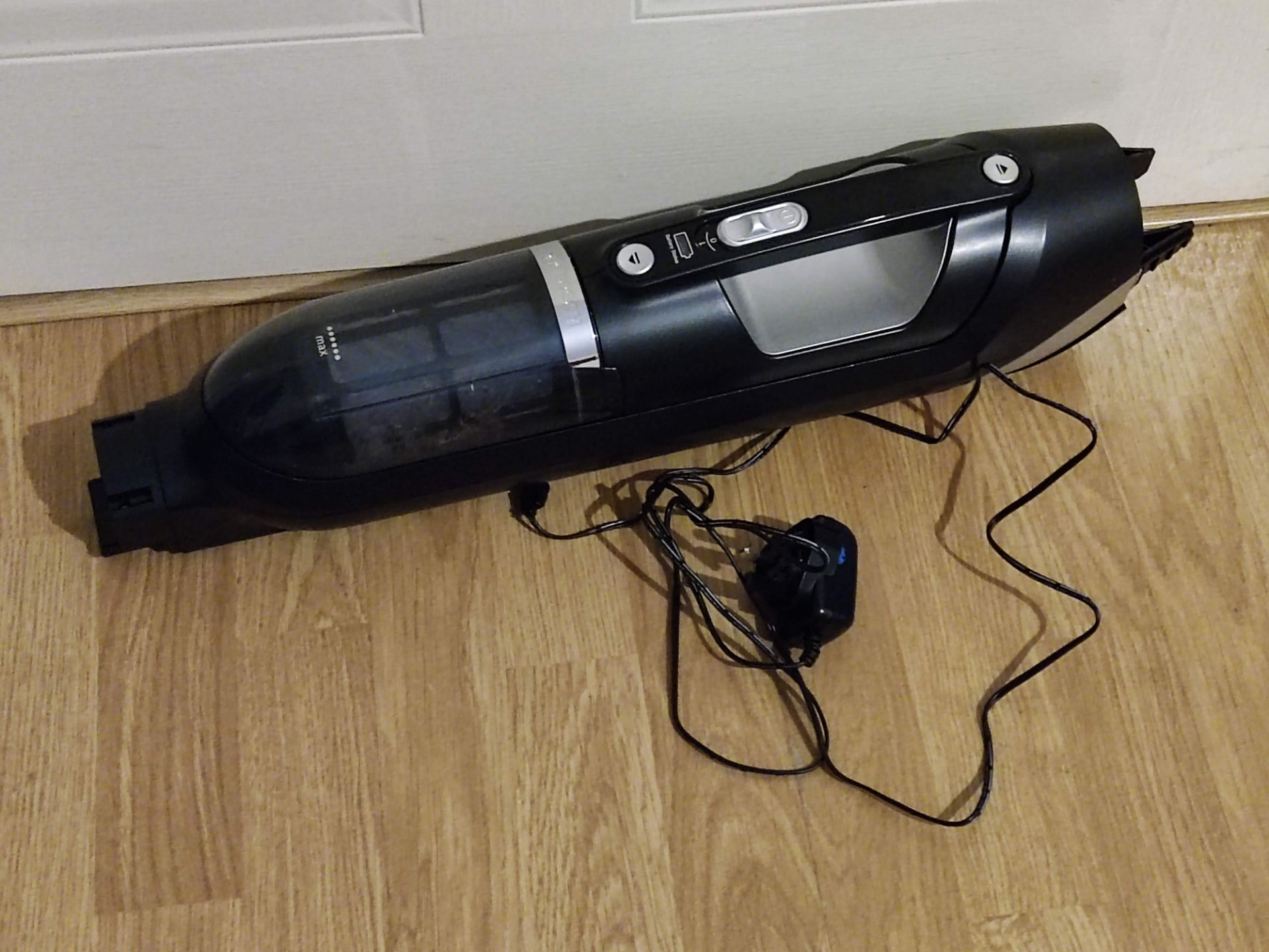 Title: Bosch BBH3211GB Serie 4 Flexxo ProHome 2-In-1 Cordless Vacuum Cleaner (RS-A0129/2)