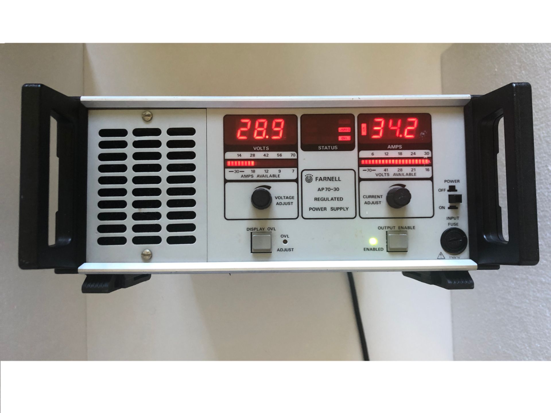 FARNELL AP70-30 Regulated Power Supply (Needs Calibration)