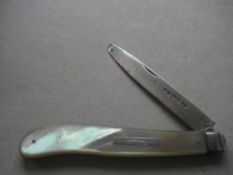 Victorian Mother of Pearl Hafted Silver Bladed Fruit Knife