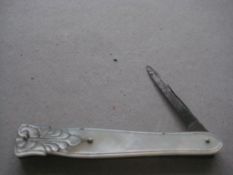 Victorian Carved Mother of Pearl Hafted Penknife