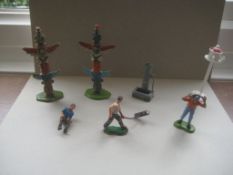 A Group of 7 Vintage Plastic Figures