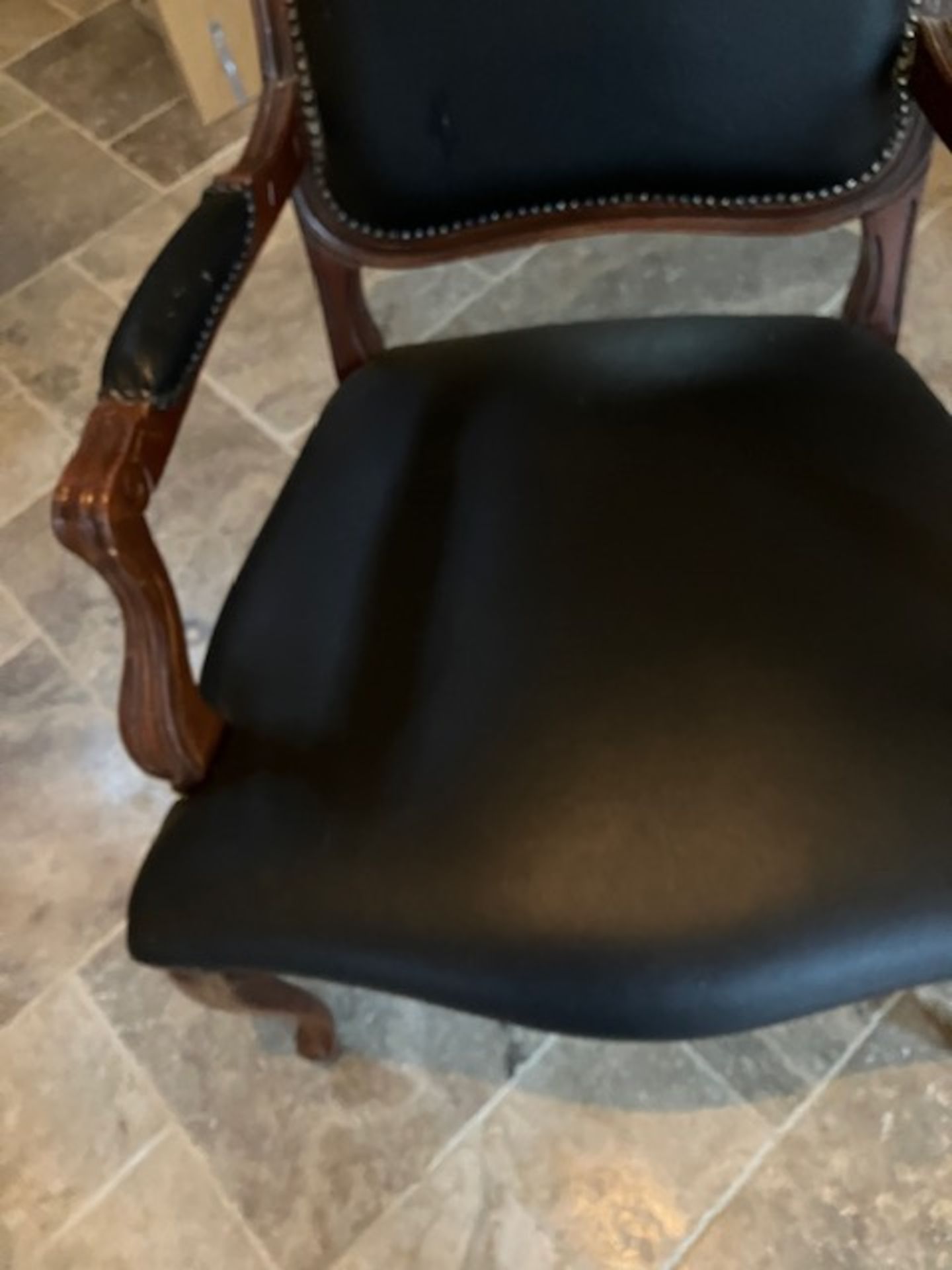 Chesterfield Style High Back Leather Detailed Chair - Image 2 of 11