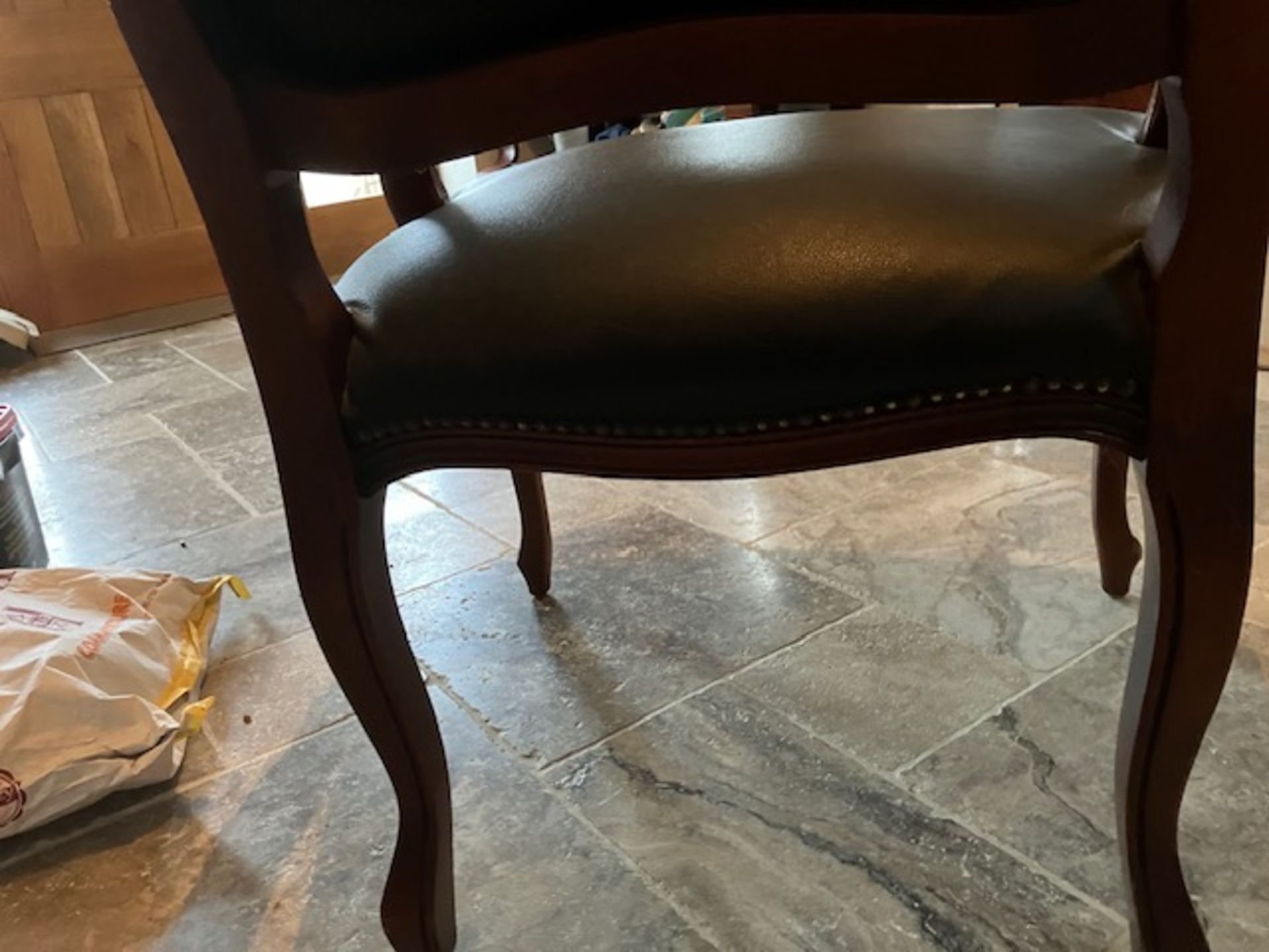 Chesterfield Style High Back Leather Detailed Chair - Image 4 of 11