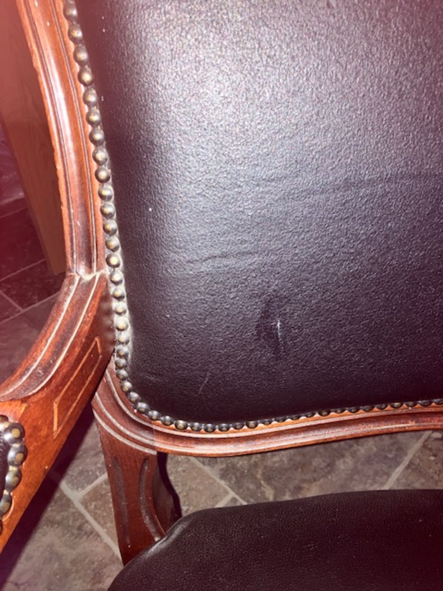 Chesterfield Style High Back Leather Detailed Chair - Image 11 of 11