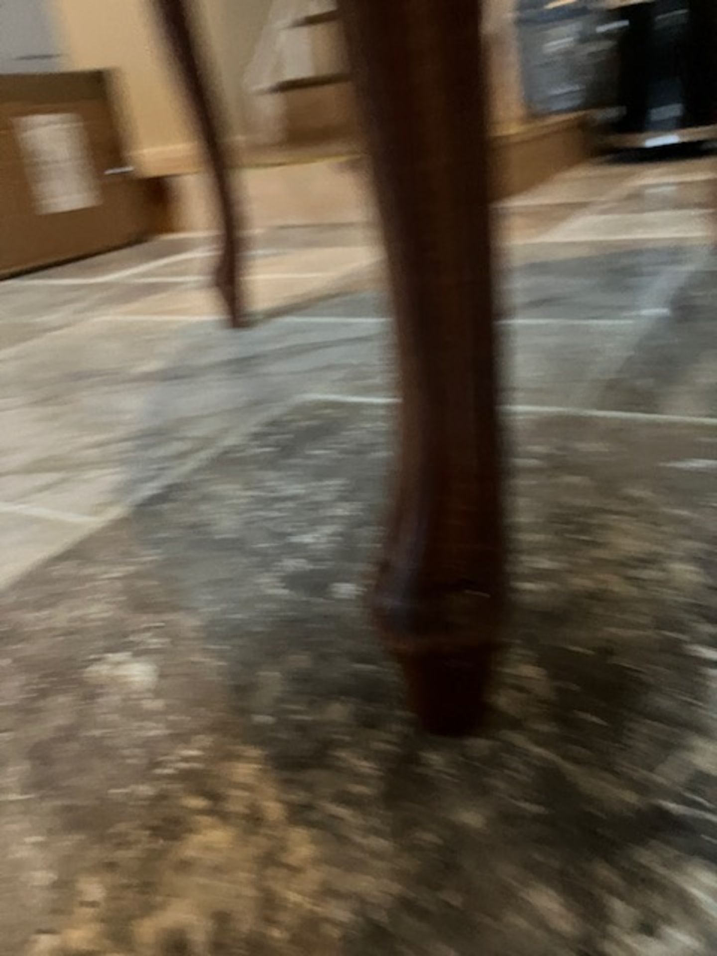 Chesterfield Style High Back Leather Detailed Chair - Image 3 of 11