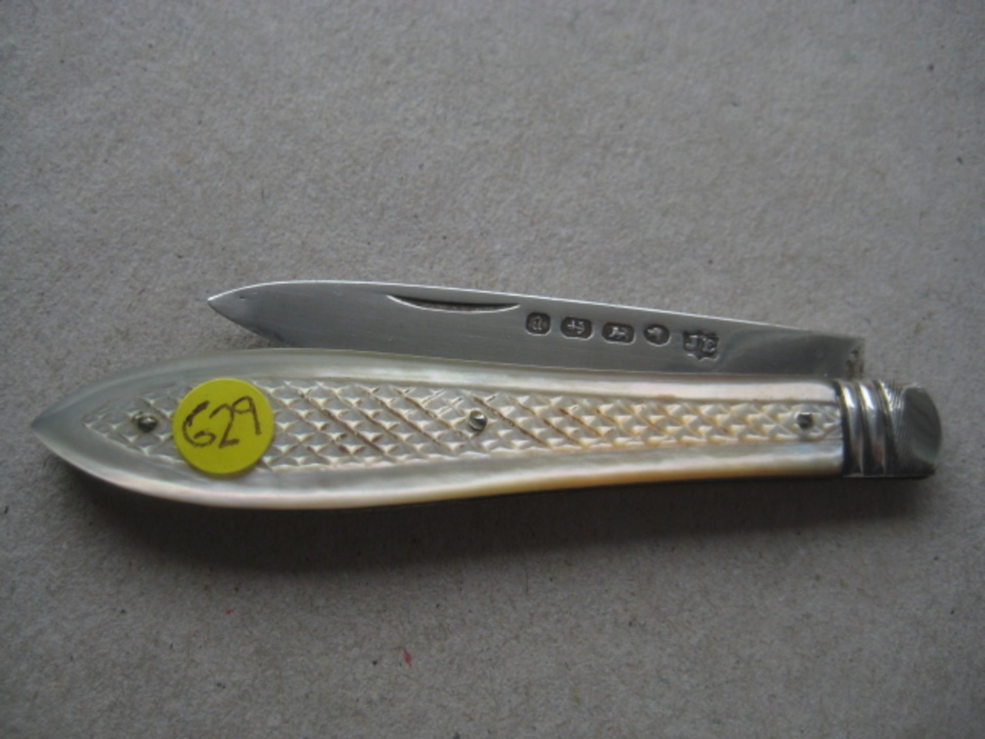 Victorian Mother of Pearl Hafted Cased Silver Bladed Folding Fruit Knife and Fork - Image 10 of 16