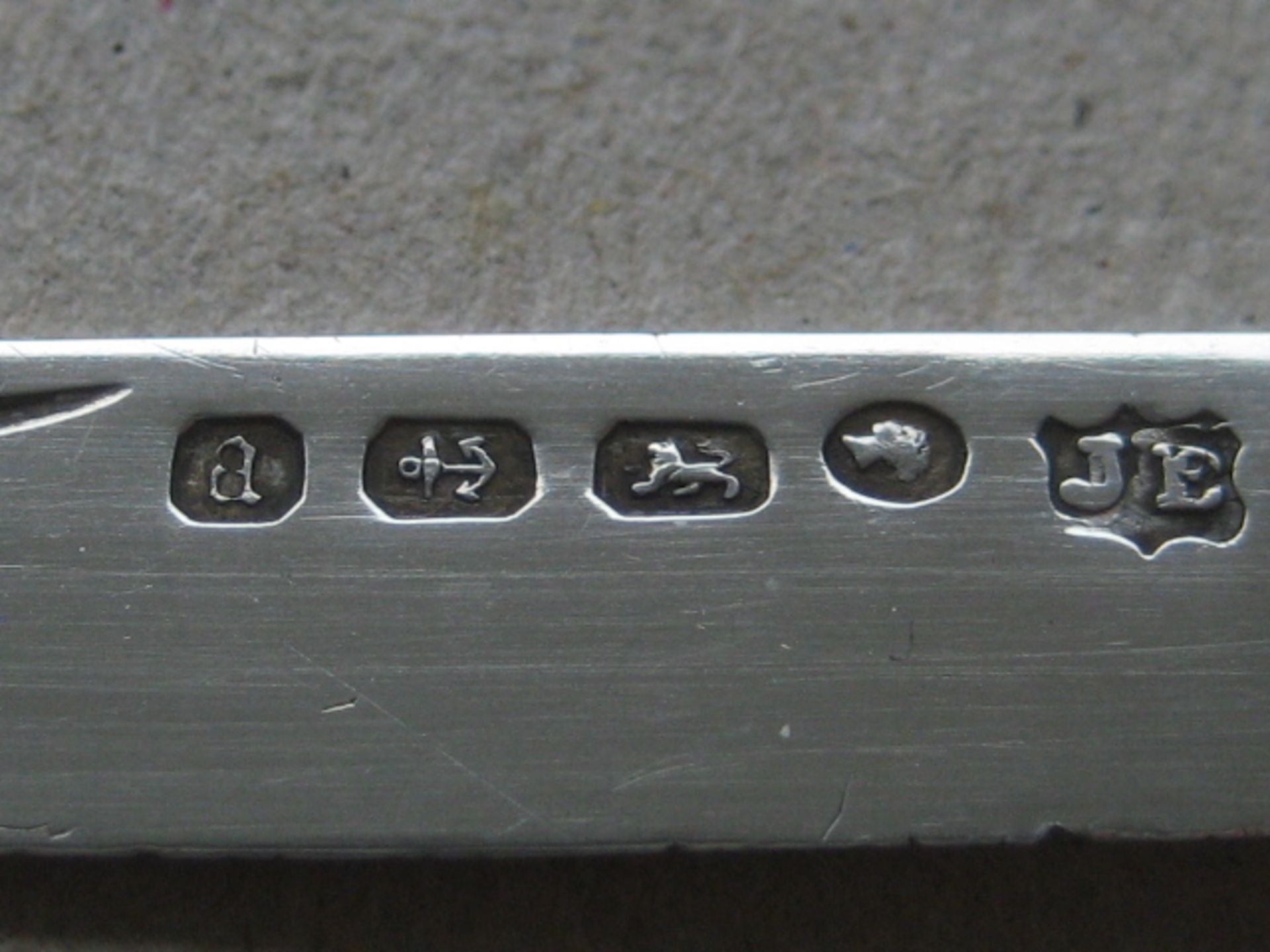Victorian Mother of Pearl Hafted Cased Silver Bladed Folding Fruit Knife and Fork - Image 9 of 16