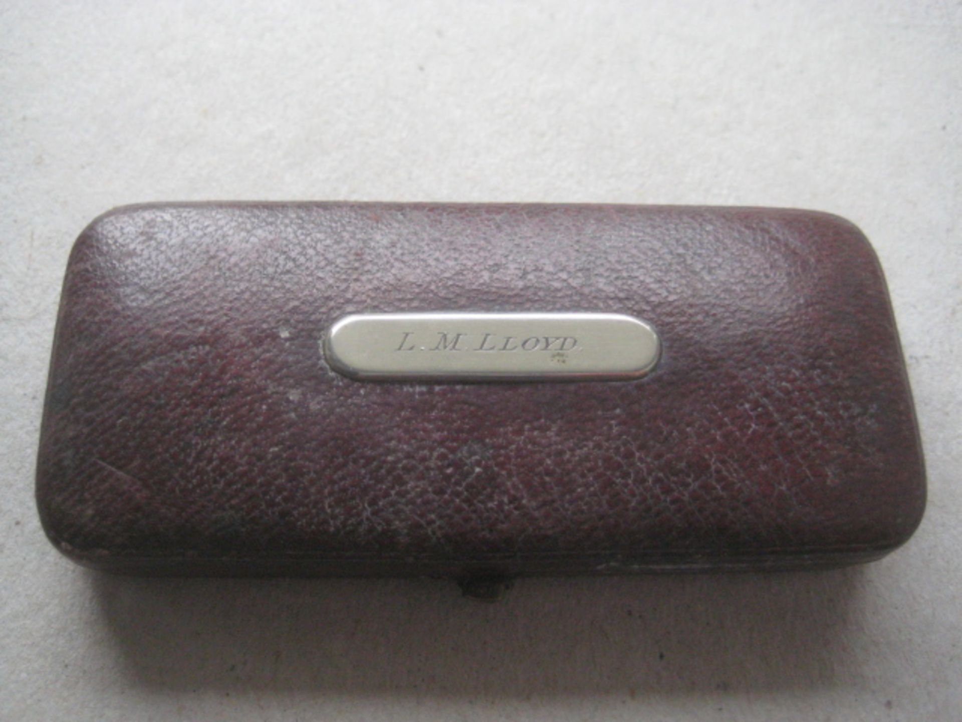 Victorian Mother of Pearl Hafted Cased Silver Bladed Folding Fruit Knife and Fork - Image 3 of 16