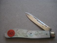 Victorian Mother of Pearl Hafted Silver Bladed Folding Fruit Knife