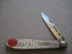 Edwardian Mother of Pearl Hafted Silver Bladed Folding Fruit Knife, Sheffield 1906