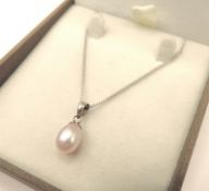 Sterling Silver Rose Pink Freshwater Cultured Pearl Necklace