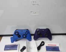 Job Lot of 2 Xbox Compatible Controllers. Est £20 - R2-BOX 82