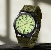 Quartz Wristwatch, Sport Style Round Dial
