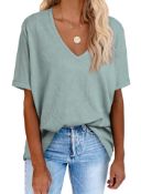 29 x V-Neck Women's Tops RRP £354.67 Assorted Sizes Lb6