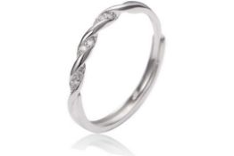 16 x Bracelets & Rings L14a