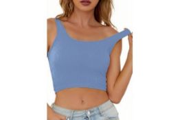 12 x Assorted Women's Tops - Various Colours Lb40