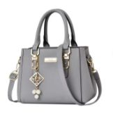 Your Perfect Everyday Companion – Stylish & Versatile Handbag! Light Grey