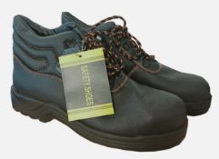 2x Split Leather Safety Boot With PU Sole and Steel Toe Cap