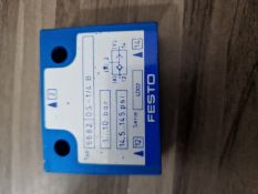 Festo OS-1/4-B Pneumatic OR Gate Valve Type 6682