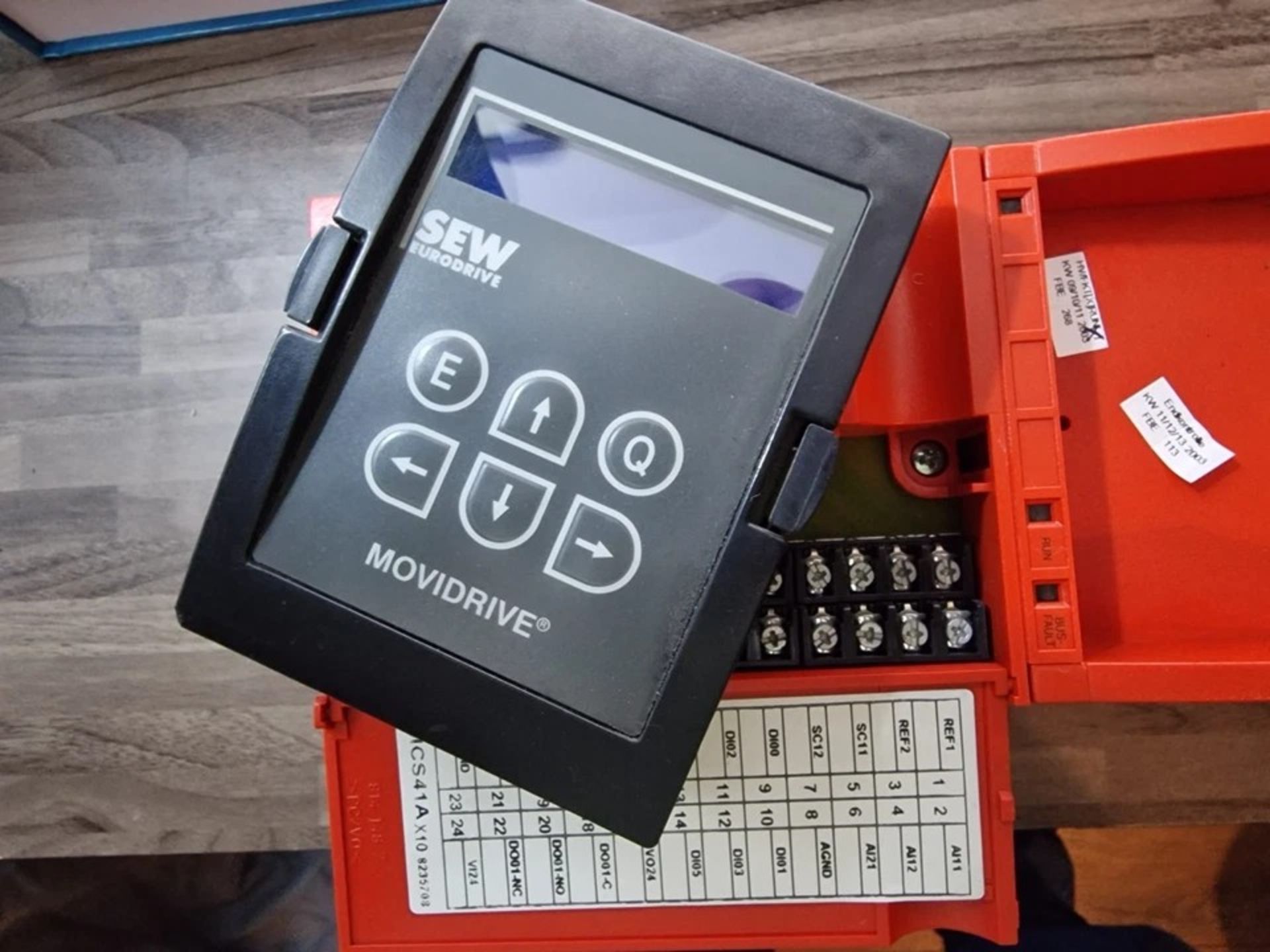 SEW Eurodrive MOVIDRIVE® Compact MCV41A Variable Speed Drive MCV41A0015-5A3-4-00 - Image 3 of 12