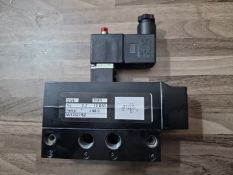 M/1762/152 Sub-Base Solenoid Valve New