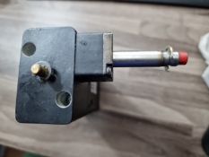 Norgren X4-2155-00-000 Pneumatic Air Valve