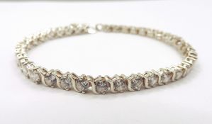 925 Sterling Silver Cubic Zirconia Tennis Bracelet New With Gift Pouch