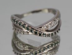 Vintage 9ct Diamond and Demantoid Ring