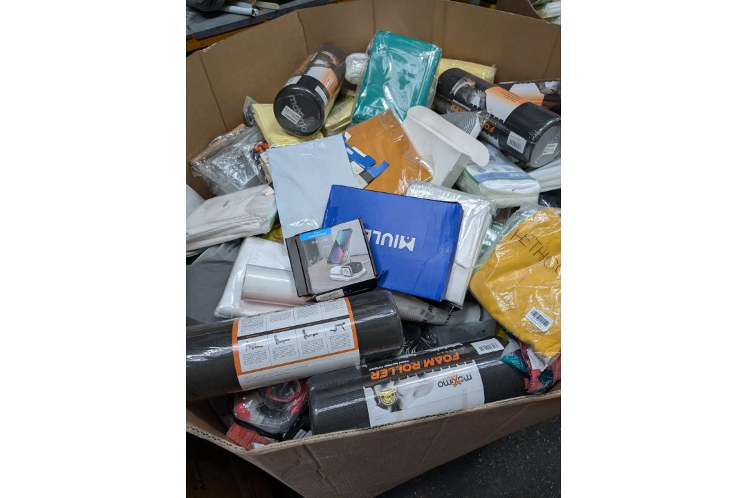 1 x Major Retail Pallet | Typically 500-1000 Items Per Pallet | Ranging Up To £20 RRP - Aprx £50... - Image 10 of 12