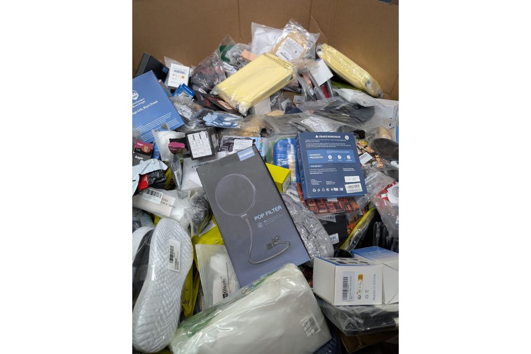 1 x Major Retail Pallet | Typically 500-1000 Items Per Pallet | Ranging Up To £20 RRP - Aprx £50... - Image 11 of 12