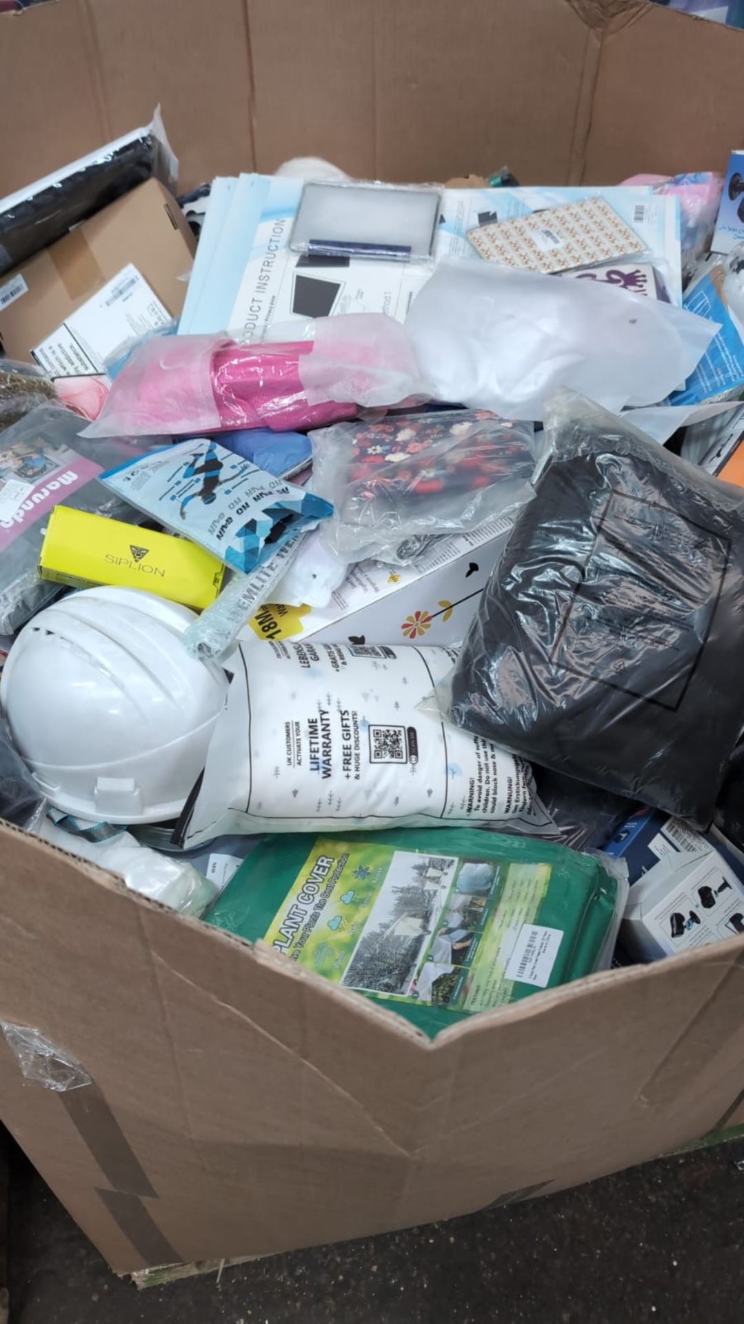 Per Box Rrp Title: Major Retail Pallet - Typically 500-1000 Items Per Pallet ...