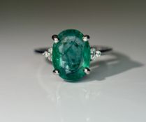 Beautiful 2.77 CT Natural Emerald Ring With Natural Diamonds & Platinum 950